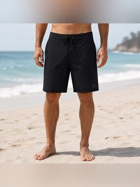 Hurley Men’s Black Board Shorts Swim Trunks Size 32
